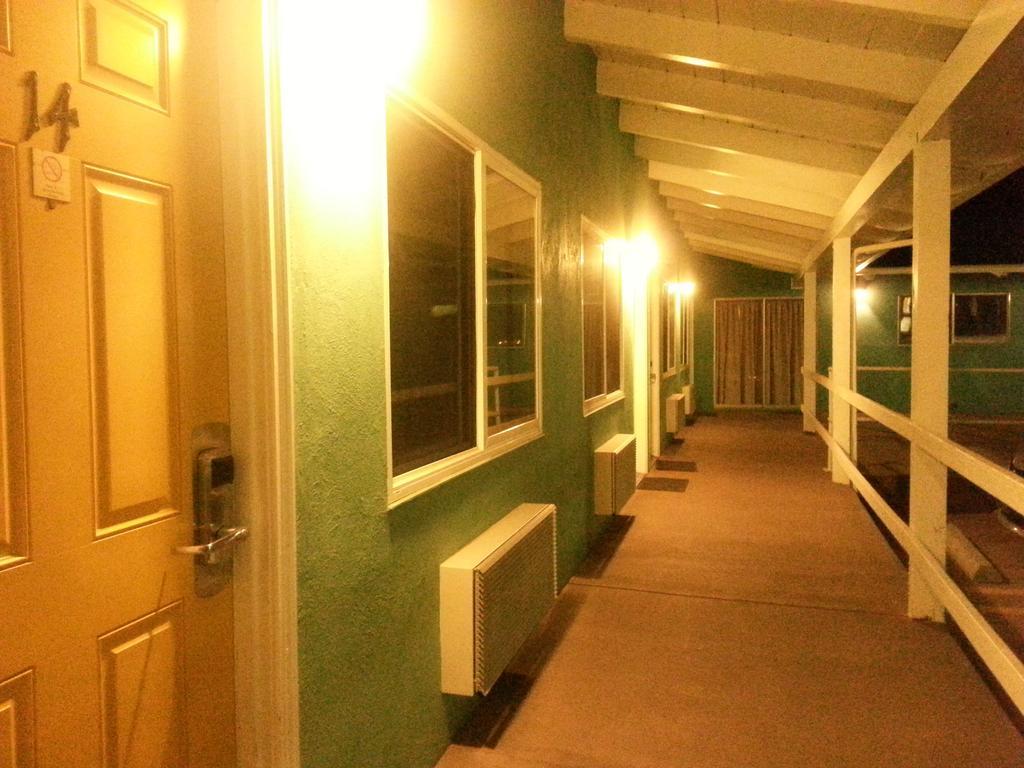 Villa Motel Сан-Луїс-Обіспо Екстер'єр фото